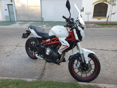 Benelli Tnt 300