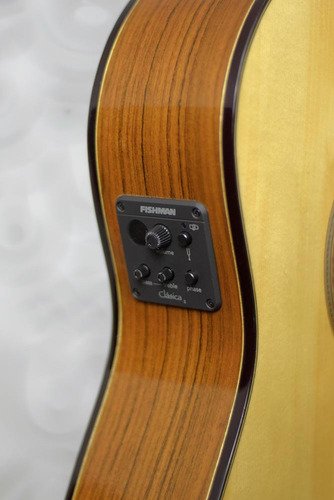 Violão Rozini Rx515 Studio Flat Nylon Ativo Fishman Clasica 2 Tampo Spruce Maciço Brilhante Braço Cedro Laterais/fundo Louropreto Escala Purpleheart Traste Cromo Níquel Tarraxa Cromada Eletroacústico