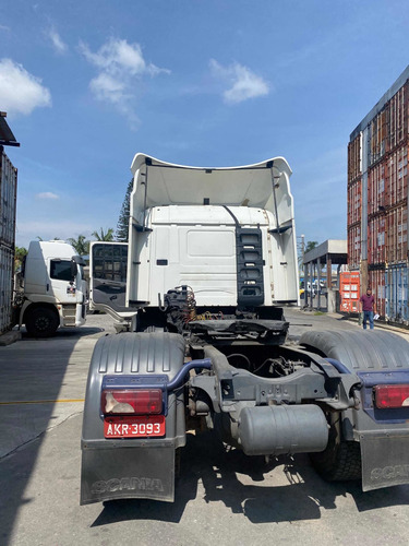 Imagem 3 de 9 de Scania P330 - 2003