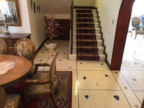 Imagen 3 de 14 de Hermosa Quinta En Venta, Urbanización San Luis.