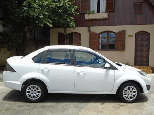 Ford Fiesta Sedan Se 1.6 8v Flex Completo
