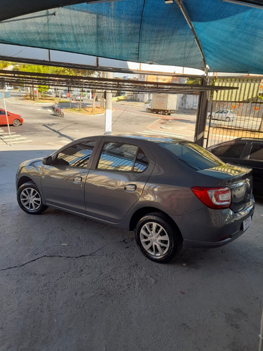 Renault Logan 1.6 Expression Hi-power 4p