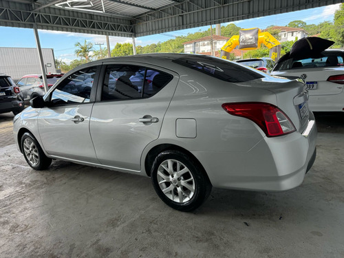 Nissan Versa 1.6 16V FLEXSTART SV 4P XTRONIC