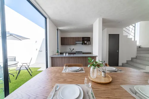 Casa Nueva De 2 Recámaras, Patio Y Cochera