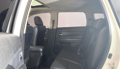 Imagem 10 de 15 de 142095 - Mitsubishi Outlander 2014 Com Garantia