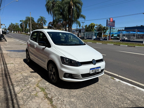 Volkswagen Fox 1.6 Connect Total Flex 5p