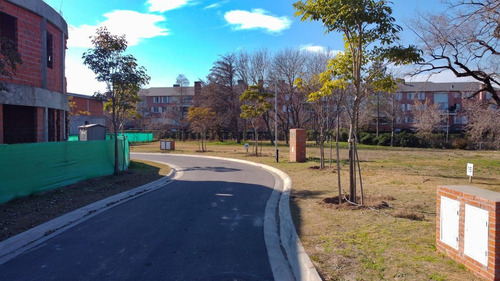 Imagen 17 de 30 de Terreno - Las Lomas-san Isidro