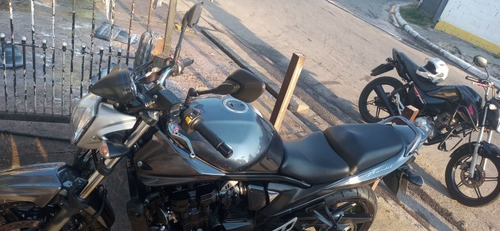Imagem 13 de 15 de Suzuki Bandit650 2011