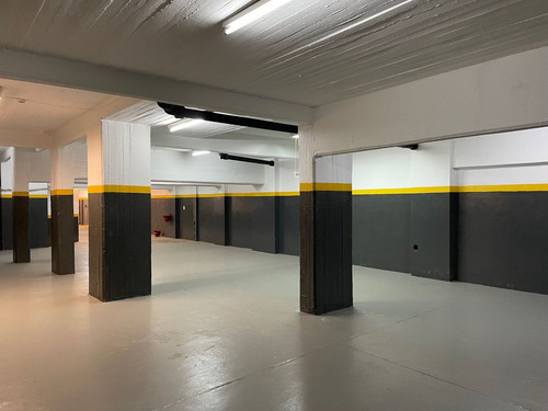 Local C/deposito C/ Renta Hasta Agosto 2025