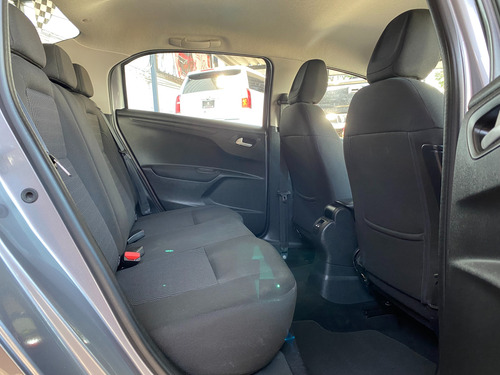 Peugeot 301 1.6 Allure At