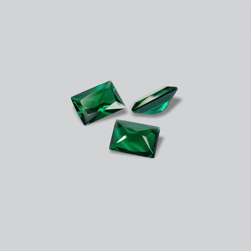 Graciosíssimo Baguete De Esmeralda Limpa 6x8mm / 1,4cts