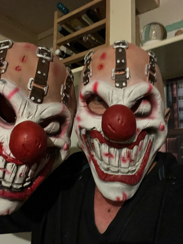 Máscara De Carnaval Palhaço Assassino Crazy Clown Full Látex Cor Creme Palhaço Caolha