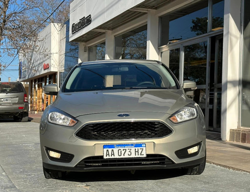 Ford Focus III 1.6 S