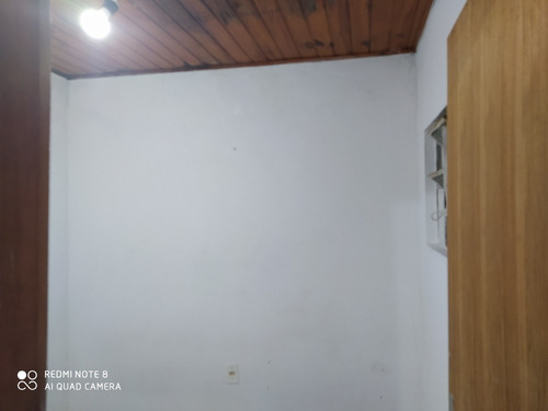 Imagem 8 de 12 de Vende-se Casa R$ 95.000.00