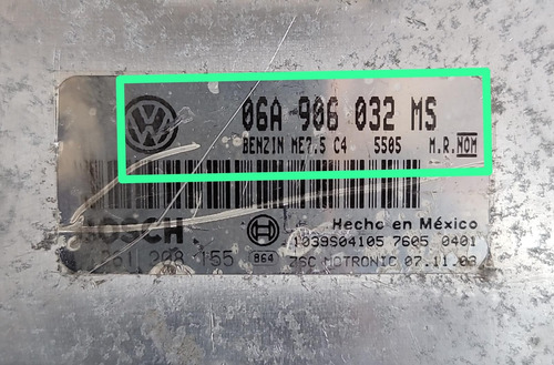 Computadora Ecu Beetle Jetta 2004-2005 2.0 06a906032ms Libre (Usado)