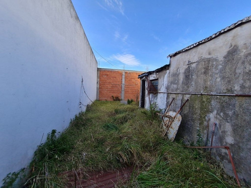 Imagen 17 de 19 de Casa A Reciclar En Excelente Ubicacion