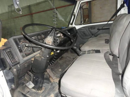Imagem 7 de 12 de Vw 12140 Toco 4x2 Ano 1994 Com Carroceria.