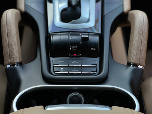 Imagem 12 de 15 de Porsche Cayenne S E-hybrid Blindado