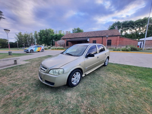 Chevrolet Astra 2.0 Gl