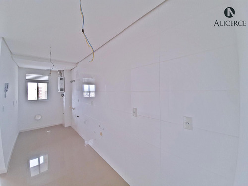 Apartamento De 3 Dormitórios No Estreito! - 2339