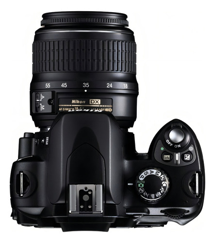 Nikon D40 6.1mp Kit De Cámara Digital Slr Con 0.709-2.165 . Color Negro