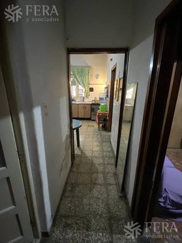 Imagen 5 de 14 de Venta Casa De 3 Ambientes Con Cochera, Jardín Y Patio En Wilde (28763)