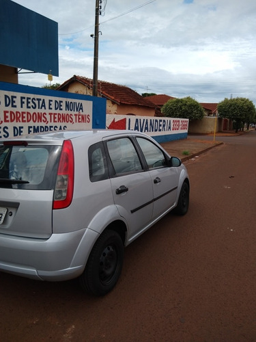 Imagem 4 de 5 de Ford Fiesta 2010 1.0 Flex 5p