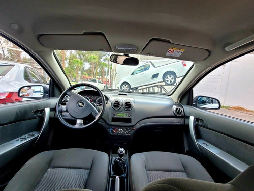 Imagen 13 de 14 de Chevrolet Aveo 2017 1.6 Lt Modelo 2017