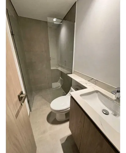 Venta De Penthouse En Laureles, Piso Con Terraza Y Jacuzzi, Medellín