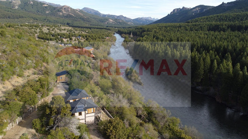 Re/max Vende Complejo Cabañas Frente Río Meliquina