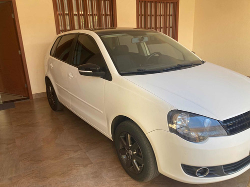 Imagem 1 de 7 de Volkswagen Polo 2013 1.6 Vht Total Flex 5p