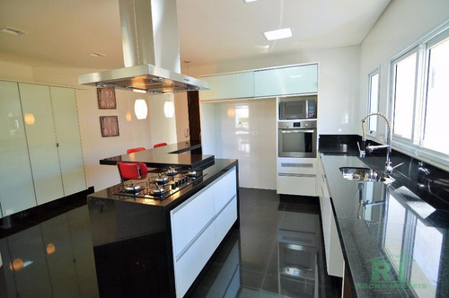 Imagem 8 de 25 de Casa Na Praia, Condomínio Fechado, Alto Padrão, 7 Suítes, Piscina, Churrasqueira, 6 Vagas, Acapulco, Guarujá. - Ca0110