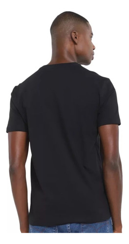Camiseta Calvin Klein Shoulder Logo