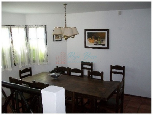 Casa En Rincã³n Del Indio, 6 Dormitorios *- Ref: 3724