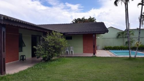 Casa Perto Da Praia Com Piscina, 3 Quartos Aceita Financiar!