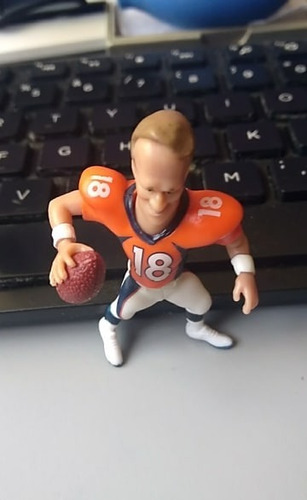 2014 Mcfarlane Small Pros Peyton Manning Broncos 5.5 Cms