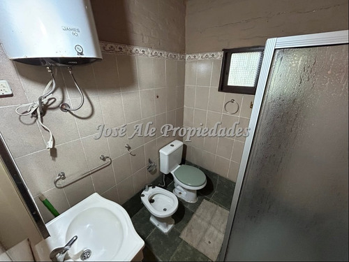 En Venta Casa Amoblada Ubicada En Santa Ana, Colonia