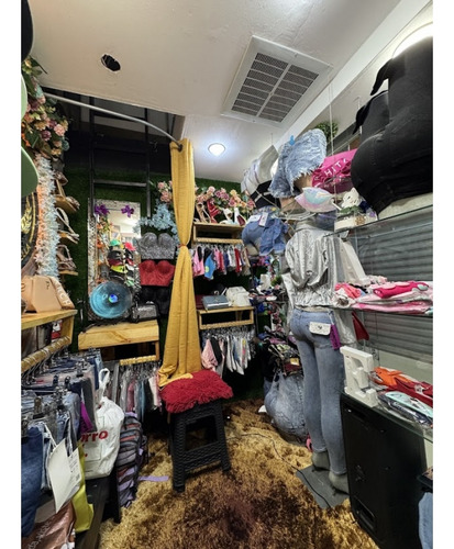 Local En Venta En Gran Bazar Maracay Edo Aragua