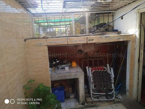 Imagen 22 de 28 de En Venta Hermoso Townhouse En Rio Chico Urbanizacion La Popita