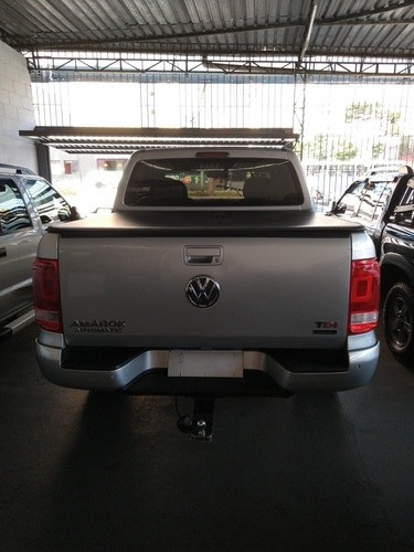 Imagem 8 de 10 de Volkswagen Amarok 2.0 Trendline Cab. Dupla 4x4 4p Automática