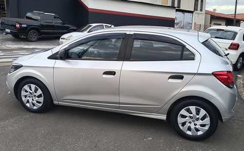 Chevrolet Onix 1.0 Joy 5p