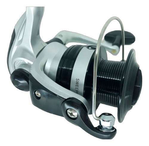 Molinete Daiwa Sweepfire E 4000c - Drag:6kg 5.3:1 Original Cinza-escuro
