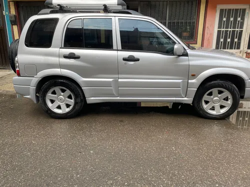 Chevrolet Grand Vitara 2.5 V6 Dohc