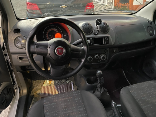Imagem 6 de 10 de Fiat Fiorino 1.4 Flex 2016 Autos Rr