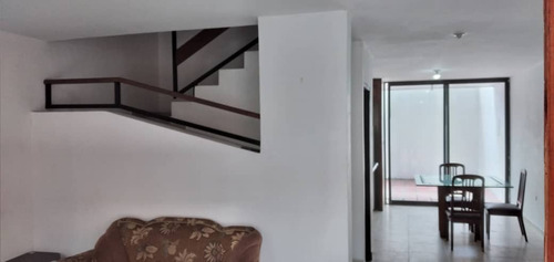 Imagen 5 de 6 de Se Alquila Casa Urbanización Santísima Trinidad, Pueblo