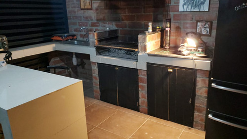 Espectacular Propiedad En Venta En Mantagua, Quinta Región