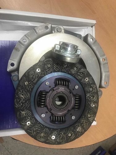 Imagen 4 de 6 de Kit Clutch O Crochet Mitsubishi L300 L200 Montero