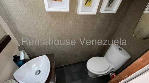 Alquiler De Apartamento En Colinas De Quinta Altamira En El Marques