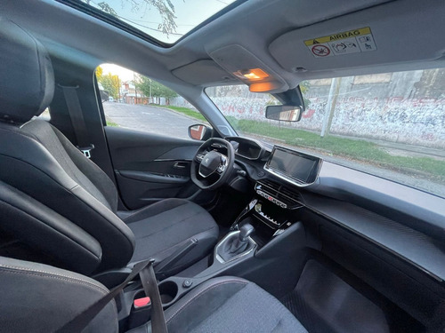 Peugeot 208 Feline At 2024