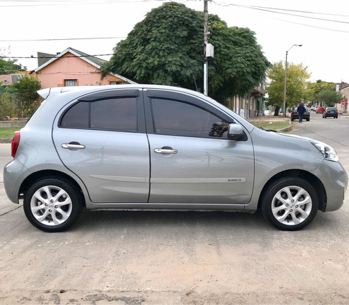 Nissan March 1.6 Advance At 2015